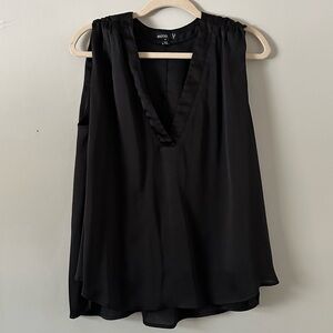 Valette Black Sleeveless Blouse Size M Flowy V Neck Sheer Layered Top